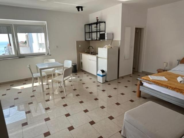 Oasis Blue Apartment พรีมอชเตน ภายนอก รูปภาพ