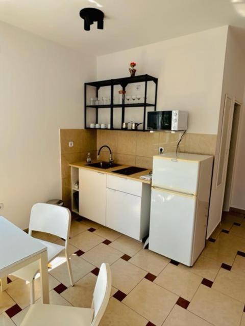 Oasis Blue Apartment พรีมอชเตน ภายนอก รูปภาพ